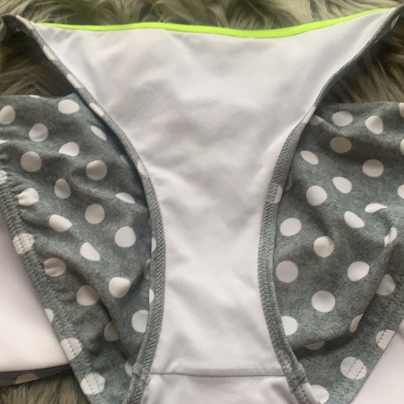 Bathing suit - Picture 7 of 7